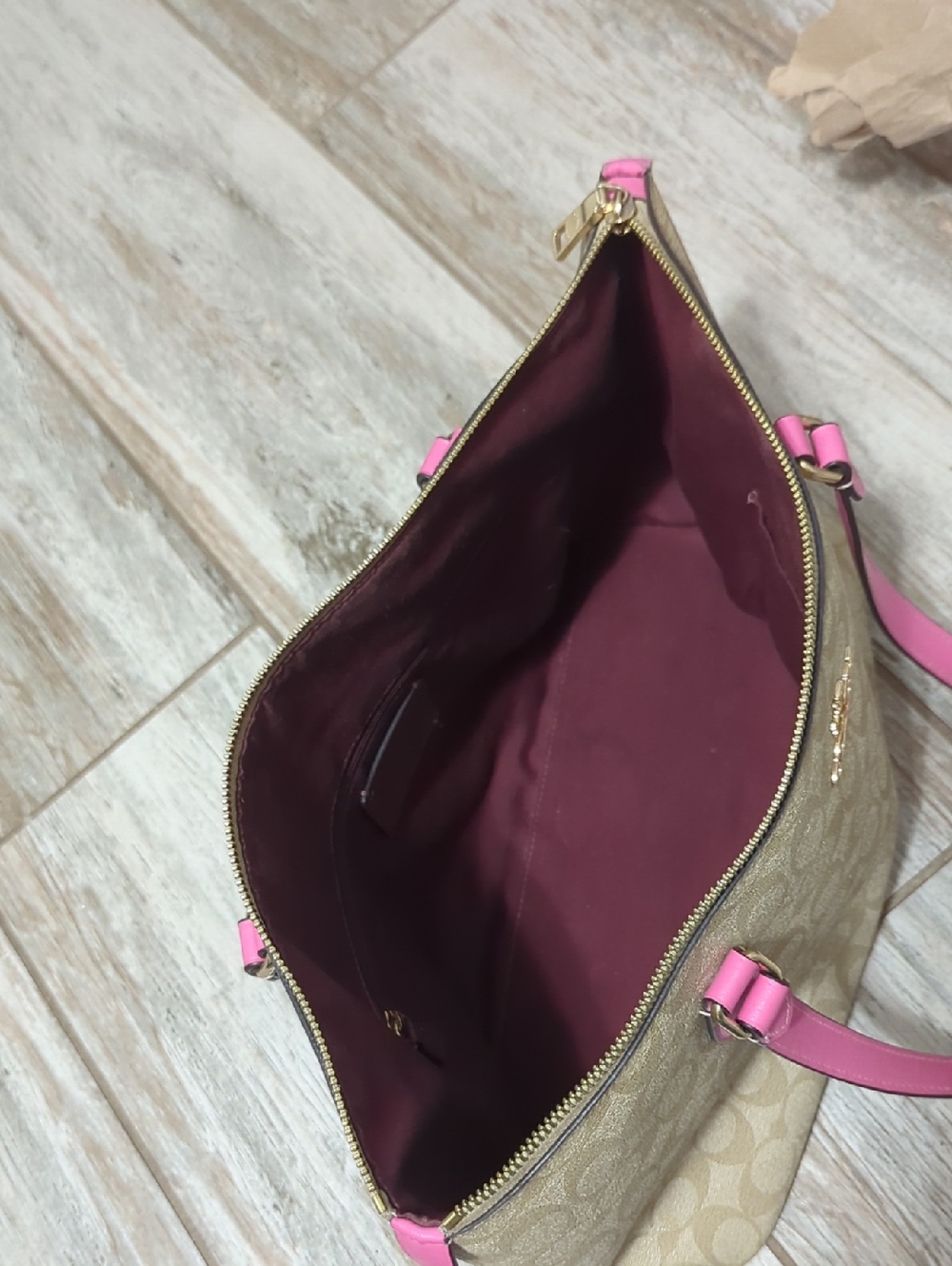 Coach Gallery Tote in Signature Canvas - Khaki & Electric Pink CH504 - Picture 9 of 11
